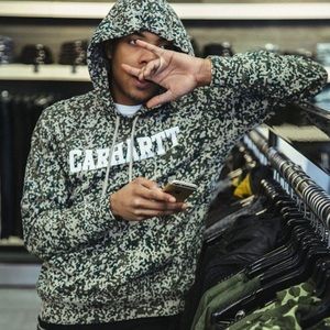 Meet your Posher, Geno